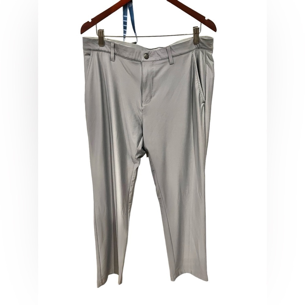 Adidas Gray Mens Golf Pants Size 35 x 32 Flat Front Light Weight UPF